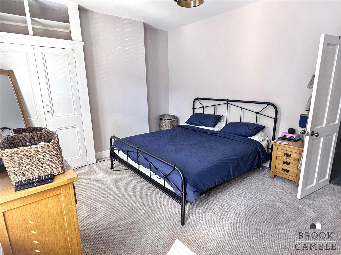 3 Bedroom House. Hurst Road in Eastbourne,  12